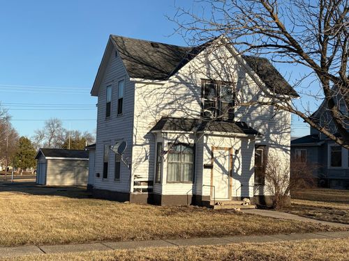 403 15th St N, Benson, MN, 56215-1240 | Card Image