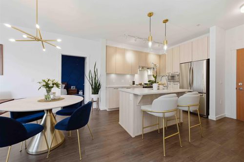 409-123 W 1st St, North Vancouver, BC, V7M0E5 | Card Image