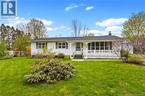 114 Confederation Ave, New Maryland, NB, E3C1E6 | Card Image