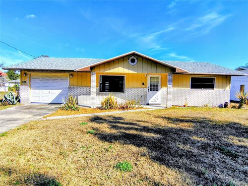 926 Cr 467, Lake Panasoffkee, FL, 33538-5720 | Card Image