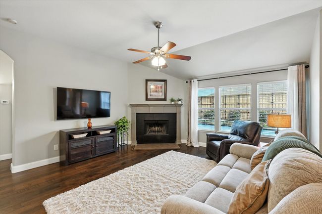 351 Cedar Crest Dr, House other with 4 bedrooms, 3 bathrooms and null parking in Justin TX | Image 17
