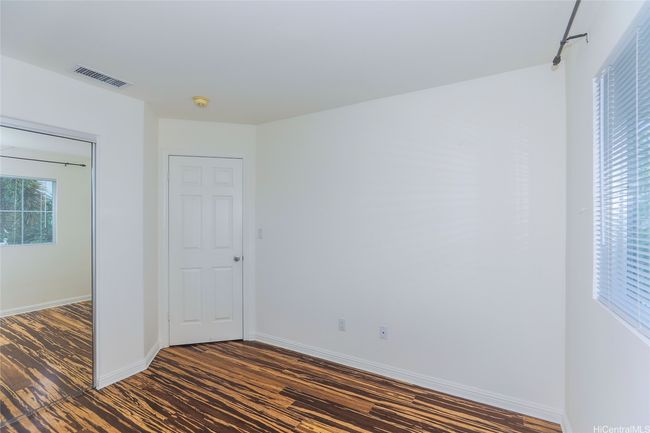 First floor bedroom. | Image 12