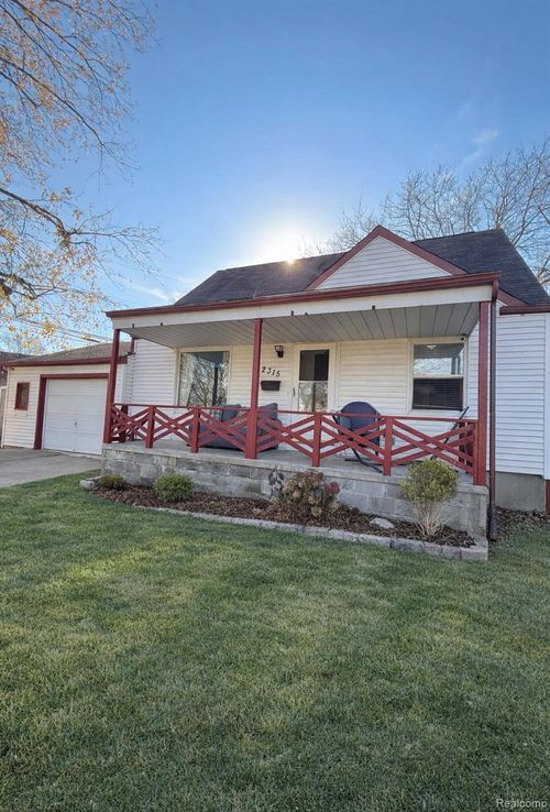 2315 Hartwick Hwy, Lincoln Park, MI, 48146-2548 | Card Image