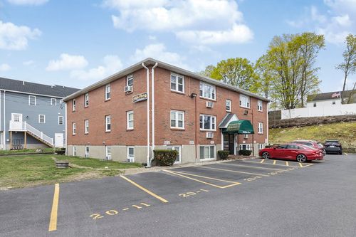 11-20 Miller St, Quincy, MA, 02169-4727 | Card Image