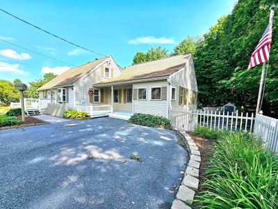 30 Princeton Rd, House other with 4 bedrooms, 2 bathrooms and 6 parking in Sterling MA | Image 2