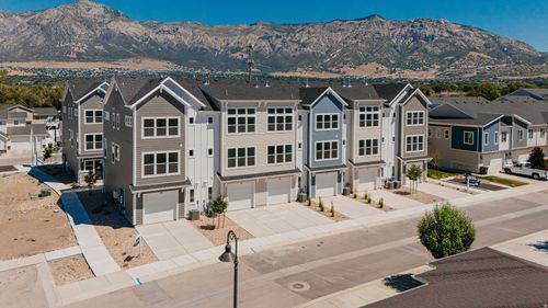 4-247 E 1850 N, North Ogden, UT, 84414-3092 | Card Image