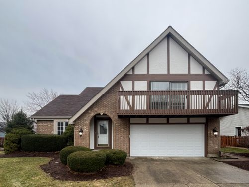 715 Concord Dr, Crystal Lake, IL, 60014-8567 | Card Image