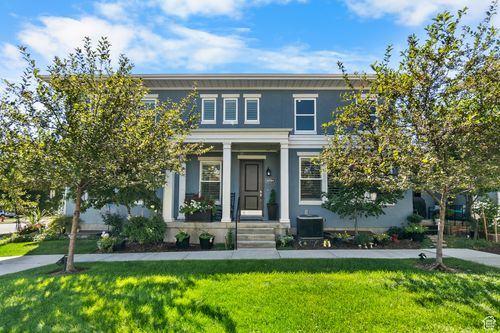 10584 S Kestrel Rise Rd, South Jordan, UT, 84009-6233 | Card Image