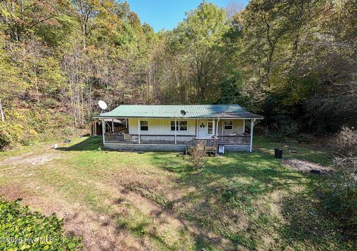 174 Gregory Hill Road, Topton, NC, 28781 | Card Image