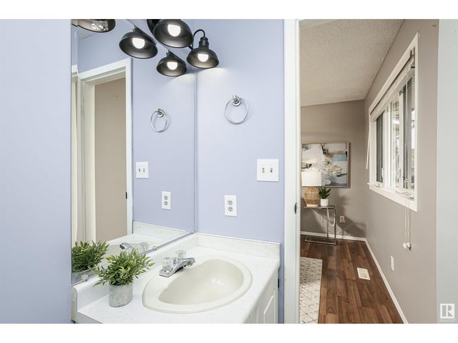 4713 51 St, House other with 3 bedrooms, 2 bathrooms and 4 parking in Legal AB | Image 22