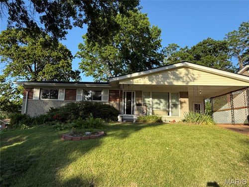 5144 Wallingford Dr, Saint Louis, MO, 63121-1015 | Card Image