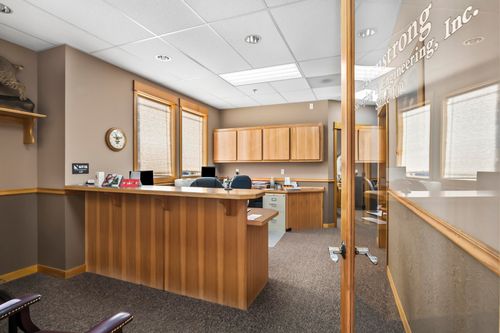 100-267 Ne 2nd St, Prineville, OR, 97754-1950 | Card Image