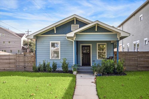 738 E 28th St, Houston, TX, 77009-1020 | Card Image