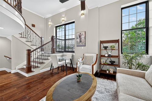 apt-8-1100 Harvard St, Houston, TX, 77008-6968 | Card Image