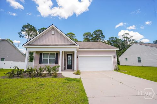 94 Woodford Reserve Dr, Pooler, GA, 31322-9065 | Card Image