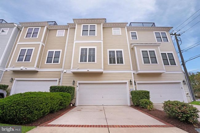 100 Washington St, Townhouse with 4 bedrooms, 4 bathrooms and null parking in OCCOQUAN VA | Image 34