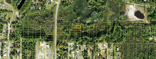 1301 Ne 2nd St, CARRABELLE, FL, 32322-2403 | Card Image
