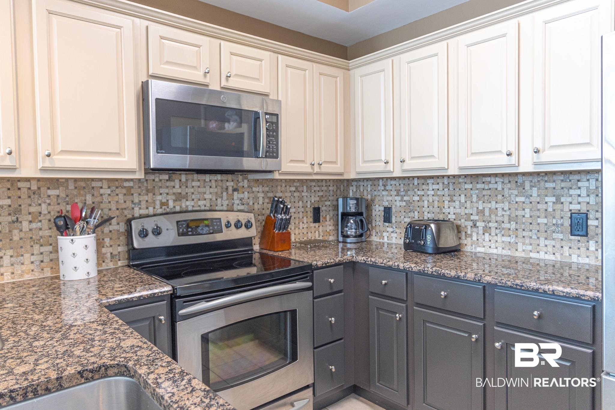 Residential in Gulf Shores 4
