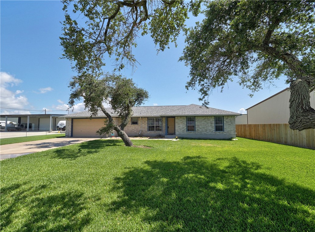 Bishop Rd, Rockport, TX 78382