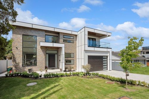 15671 Roper Ave, White Rock, BC, V4B2G9 | Card Image