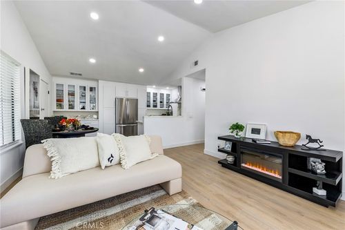 unit-h-7720 Elmdale Way, Stanton, CA, 90680-4121 | Card Image