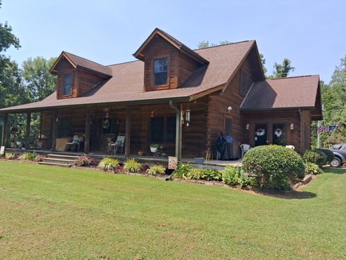 3056 E Big Richland Creek Rd, Mc Ewen, TN, 37101-4943 | Card Image