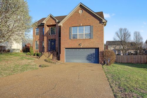 121 Rose Garden Ln, Goodlettsville, TN, 37072-3155 | Card Image