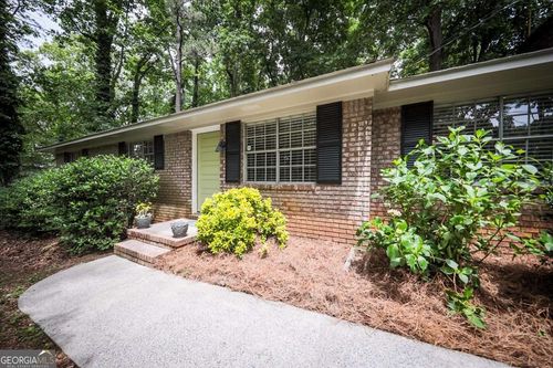 5666 Goldfield Dr, Acworth, GA, 30102-1835 | Card Image