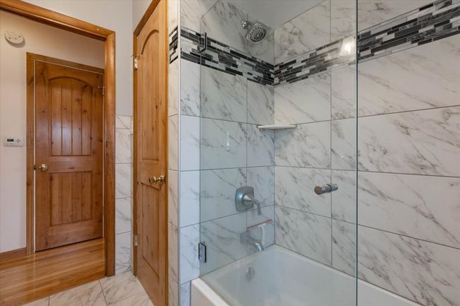 418 Bonnie Brae Ave, House other with 2 bedrooms, 2 bathrooms and 1 parking in Itasca IL | Image 19