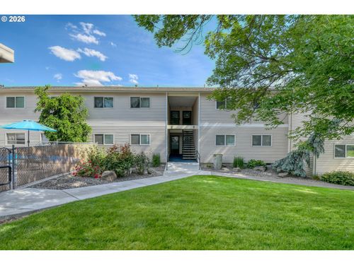 16-1900 Nw Carden Ave, Pendleton, OR, 97801 | Card Image