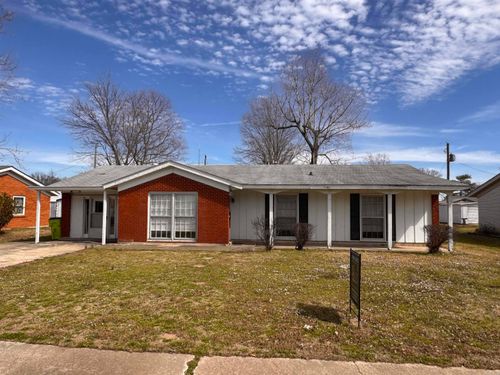 1905 S Spring St, Stuttgart, AR, 72160-6624 | Card Image