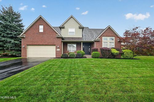 5957 Porsha Dr, Sylvania, OH, 43560-9214 | Card Image