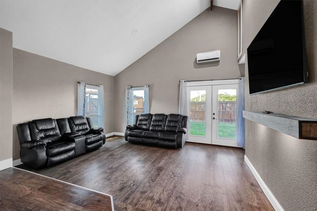 1432 S Austin St, House other with 4 bedrooms, 2 bathrooms and null parking in Sherman TX | Image 10