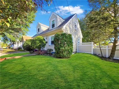 40 Rialto Street, House other with 3 bedrooms, 1 bathrooms and 4 parking in Providence RI | Image 2