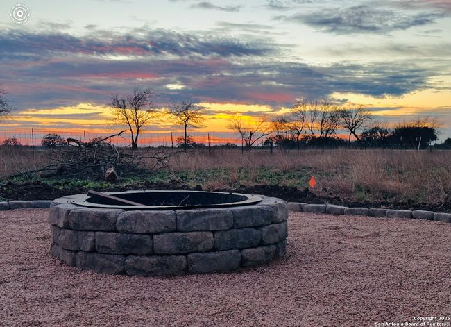 159 Private Road 322, House other with 3 bedrooms, 2 bathrooms and null parking in D Hanis TX | Image 7
