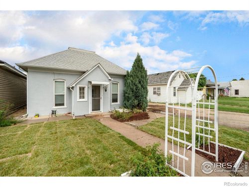 121 Elm Ave, Eaton, CO, 80615-3425 | Card Image