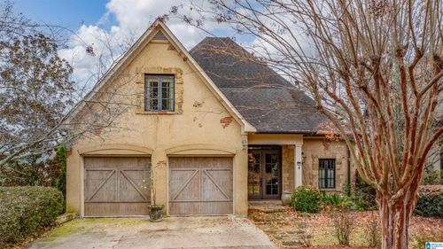 736 Montgomery Dr, Mountain Brk, AL, 35213-2504 | Card Image