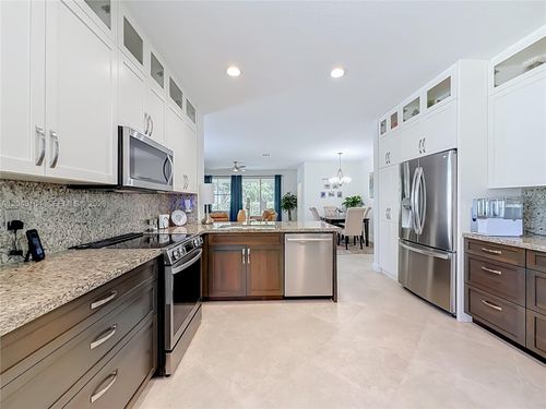 1556 Winterberry Ln, Weston, FL, 33327-2337 | Card Image