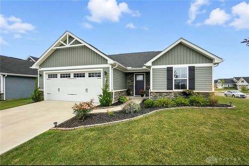 2003 Trillium Way, Tipp City, OH, 45371-8022 | Card Image