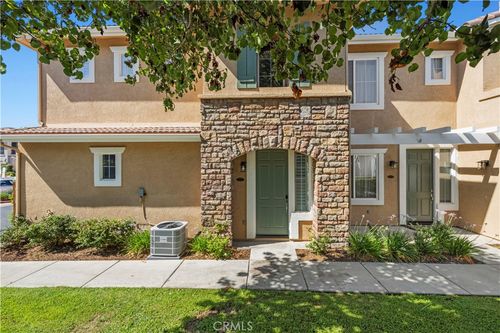 28017 Serra Ln, Valencia, CA, 91355-6057 | Card Image