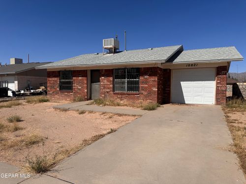 10821 Chert St, El Paso, TX, 79924-1650 | Card Image