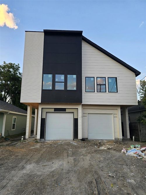 b-7937 Sparta St, Houston, TX, 77028-5341 | Card Image