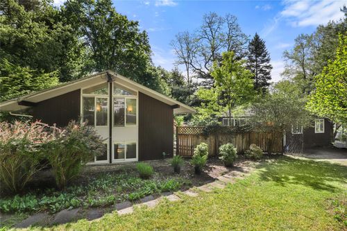 14 Lounsbury Rd, Croton-On-Hudson, NY, 10520-2009 | Card Image