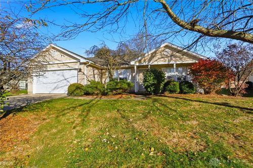 1029 Meadow Thrush Dr, Englewood, OH, 45315-8723 | Card Image