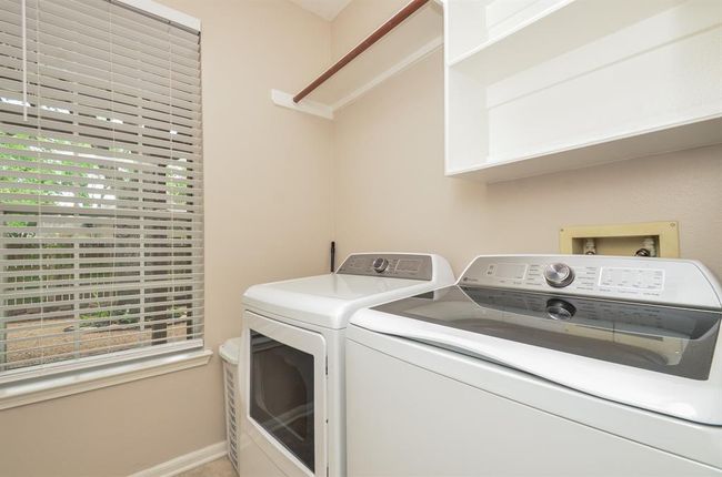 1501 Mulberry Ct, House other with 5 bedrooms, 4 bathrooms and 2 parking in Pearland TX | Image 27