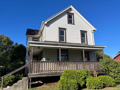 475 S 7th St, Indiana, PA, 15701-2906 | Card Image