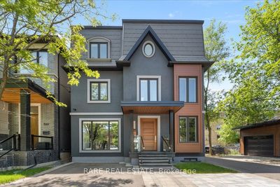 1566 Mount Pleasant Rd, House other with 3 bedrooms, 4 bathrooms and 1 parking in Toronto ON | Image 1