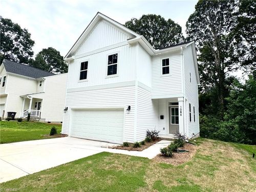 1086 W Bank St, Winston Salem, NC, 27101-4914 | Card Image
