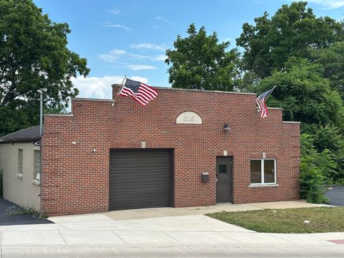 315 E South St, Woodstock, IL, 60098-4219 | Card Image