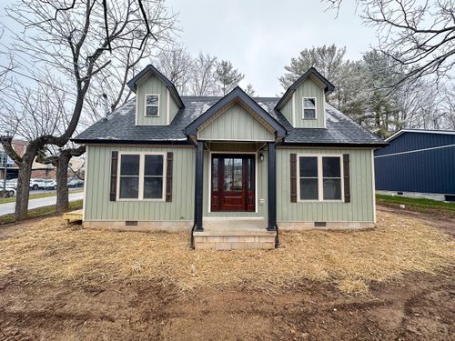 220 Newcomb Ave, Mount Vernon, KY, 40456-2734 | Card Image